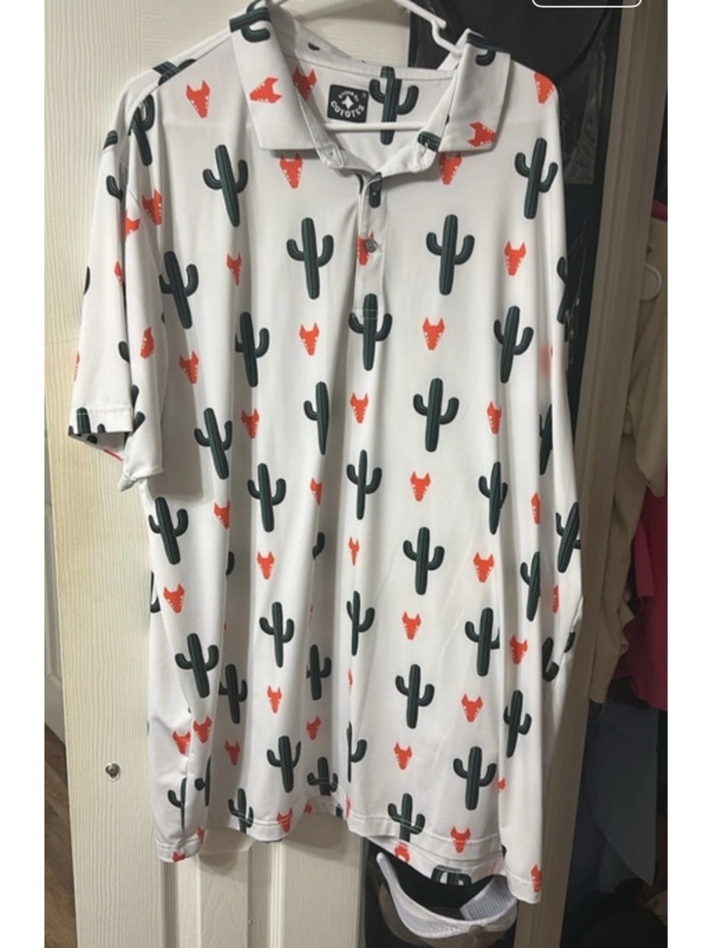Raised By Coyotes Western Cactus Polo Performance Golf Men’s XXL